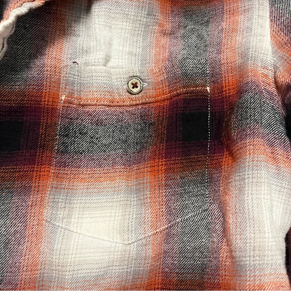 On The Road Men’s Flannel Button Down Long Sleeve Shirt Medium - Picture 4 of 6
